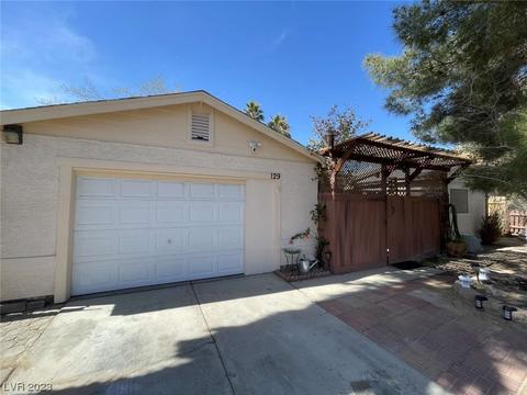 129 Tierra Buena Dr, Las Vegas, NV 89110