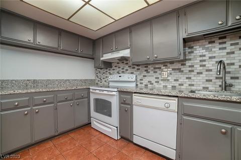 3419 Garden East Dr, Las Vegas, NV 89121