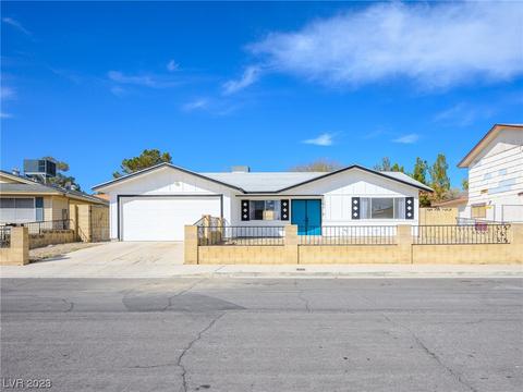 824 Thrush Dr, Las Vegas, NV 89145