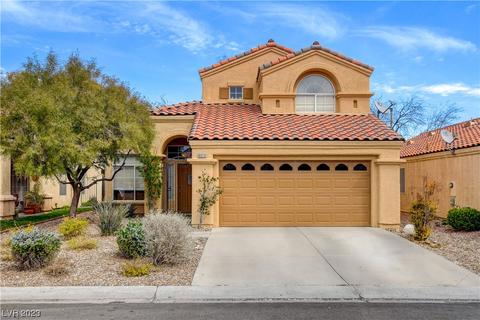 8020 Sierra Largo Dr, Las Vegas, NV 89128