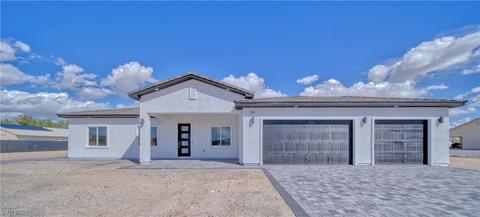 2501 Red Rock Dr, Pahrump, NV 89048