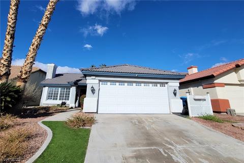 3879 Flickering Star Dr, Las Vegas, NV 89103