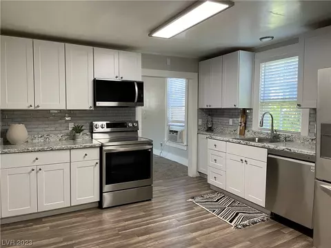 918 High St, Ely, NV 89301