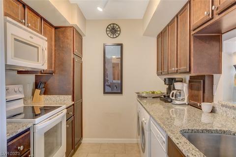 697 Oakmont Ave #3314, Las Vegas, NV 89109