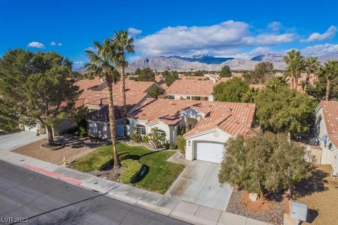 5725 Centralia St, Las Vegas, NV 89149