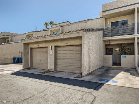 6250 W Flamingo Rd #12, Las Vegas, NV 89103