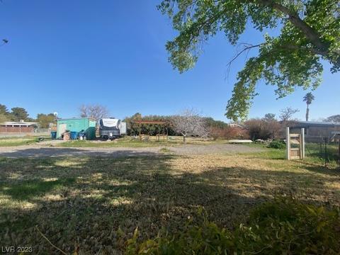 2910 Leavitt St, Logandale, NV 89021