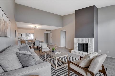 2459 Palmera Dr, Las Vegas, NV 89121