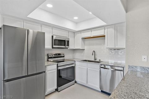 8410 Eldora Ave #1040, Las Vegas, NV 89117