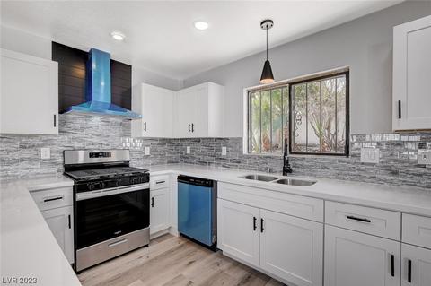 3077 Greendale St, Las Vegas, NV 89121