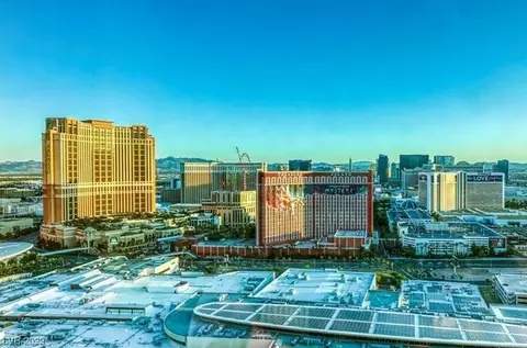 2000 N Fashion Show Dr #4428, Las Vegas, NV 89109