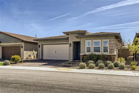 672 Longfeather St, Henderson, NV 89011