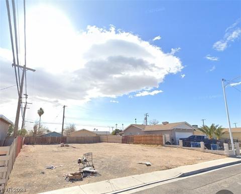 2325 E Brooks Ave, North Las Vegas, NV 89030
