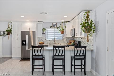 4306 Greenhill Dr, Las Vegas, NV 89121