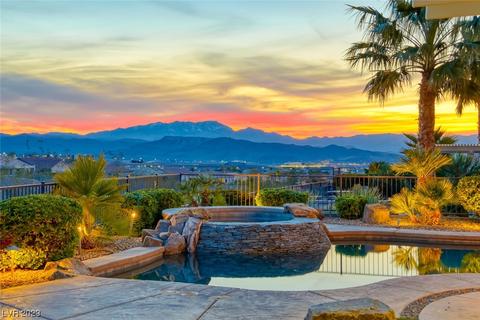 2359 Hardin Ridge Dr, Henderson, NV 89052