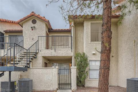 3682 Melonies Dr #4, Las Vegas, NV 89103