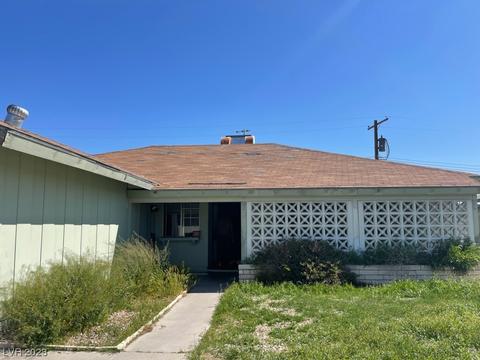 2856 Mcleod Dr, Las Vegas, NV 89121