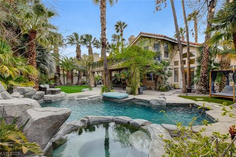 2924 Sunstone St, Las Vegas, NV 89128