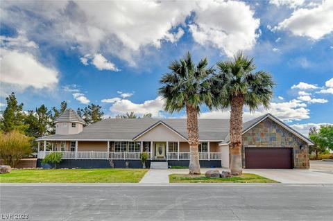 2055 Clover Hollow Ave, Logandale, NV 89021