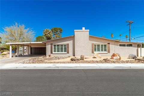221 Woodley St, Las Vegas, NV 89106