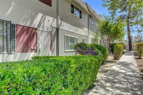 133 Greenbriar Townhouse Way, Las Vegas, NV 89121