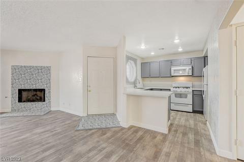 5054 S Rainbow Blvd #105, Las Vegas, NV 89118