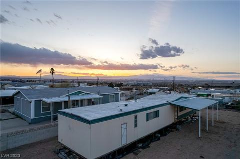 365 Apache Pl, Henderson, NV 89015
