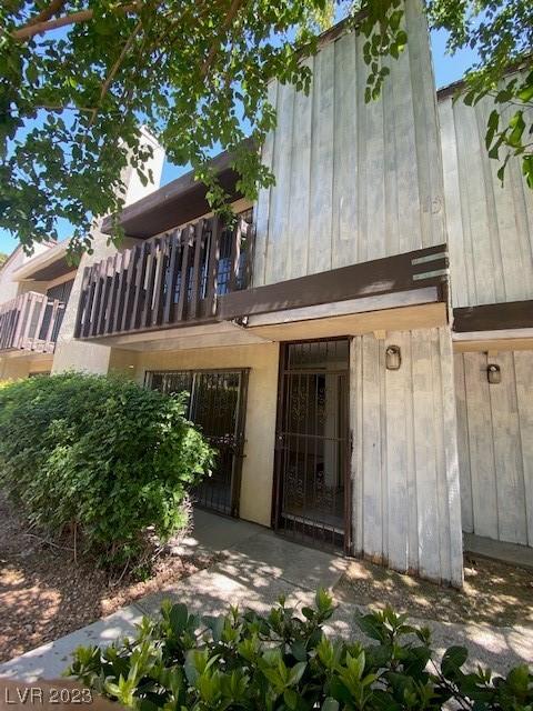 642 Brookway Ln, Las Vegas, NV 89169