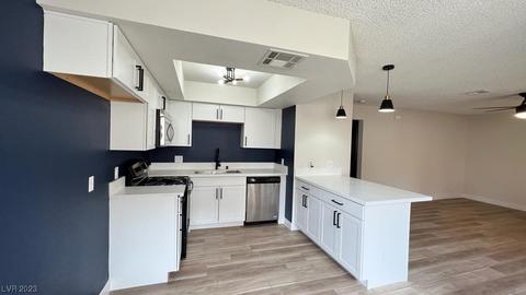 924 Falconhead Ln #101, Las Vegas, NV 89128