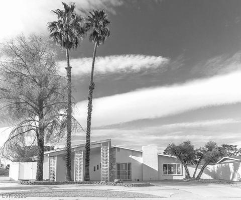 1682 Golden Arrow Dr, Las Vegas, NV 89169
