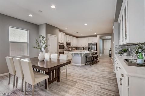 3191 Molinos Dr, Las Vegas, NV 89141