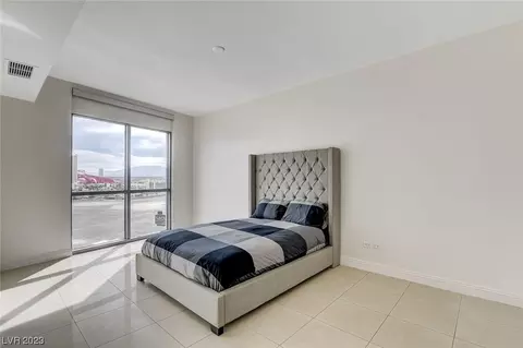 200 W Sahara Ave #1004, Las Vegas, NV 89102
