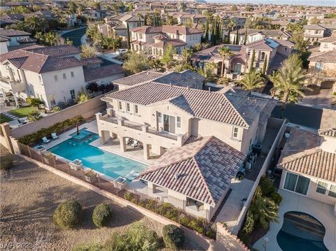 621 Tandoori Ln, Las Vegas, NV 89138
