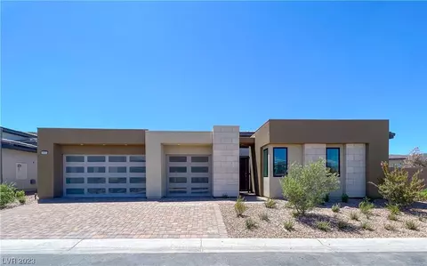 10933 White Clay Dr, Las Vegas, NV 89135