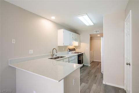 1618 Coyote Run Dr, Henderson, NV 89014 photo 7