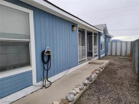 1270 S Comstock Cir, Pahrump, NV 89048