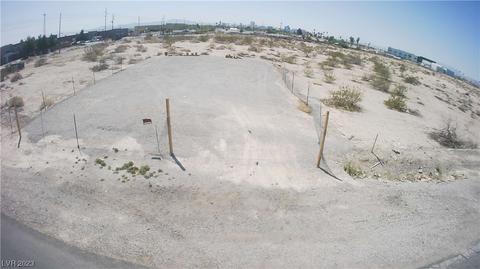 20 Mayflower St, North Las Vegas, NV 89030