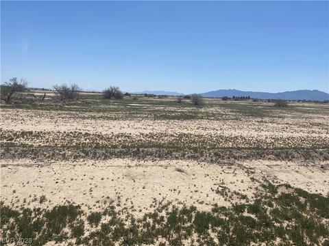 6251 N Pacheco Ave, Pahrump, NV 89060