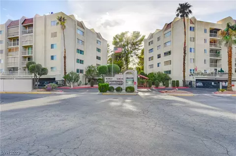 745 N Royal Crest Cir #117, Las Vegas, NV 89169