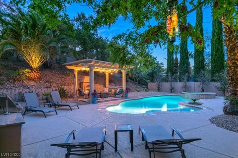 1401 Saintsbury Dr, Las Vegas, NV 89144