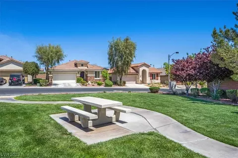 10430 Grotto Mountain Ave, Las Vegas, NV 89166