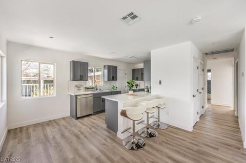1900 Cedar Ave, Las Vegas, NV 89101