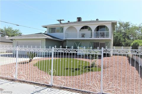 2928 Topaz St, Las Vegas, NV 89121