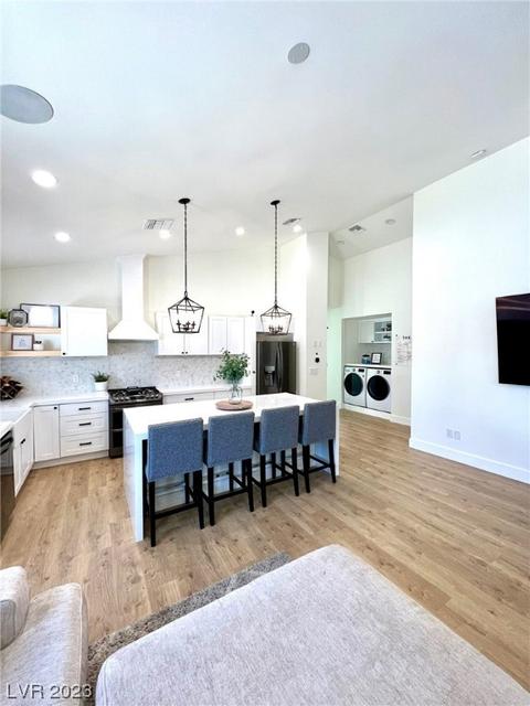 4835 N Pioneer Way, Las Vegas, NV 89149