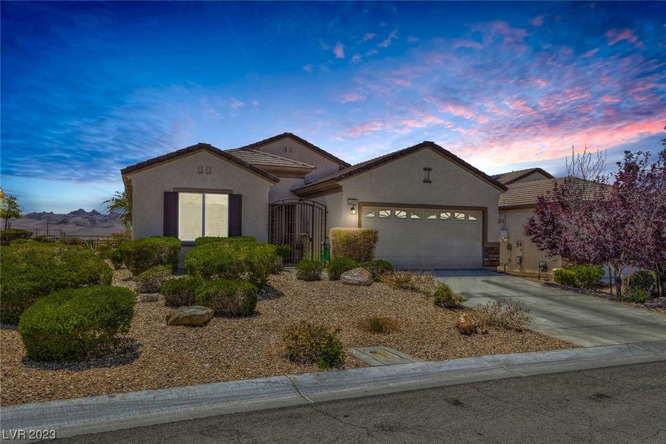  2449 Cosmic Ray Pl, Henderson, NV 89044 photo 2