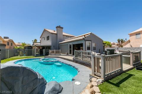 3580 Summersprings Dr, Las Vegas, NV 89129