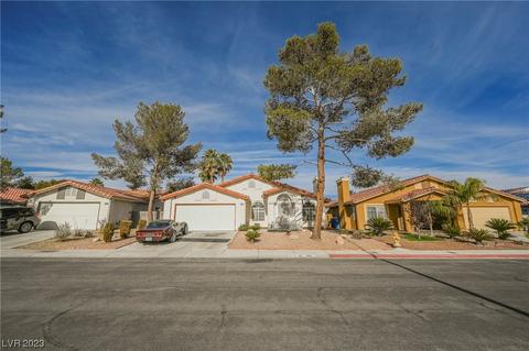 4614 Erica Dr #11, North Las Vegas, NV 89032
