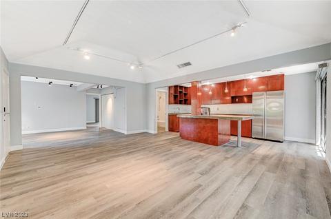 639 Pepper Tree Cir #A, Henderson, NV 89014