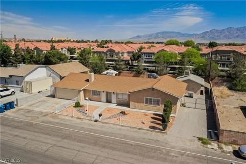 6512 Painted Desert Dr, Las Vegas, NV 89108