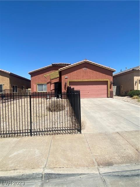 1628 Palm St, Henderson, NV 89011